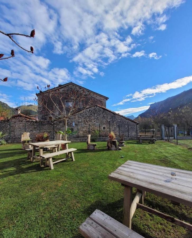 Hotel Rural El Torrejon Arenas De Cabrales Εξωτερικό φωτογραφία